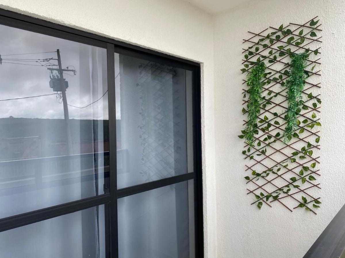 ガラニュンスApartamento 03B Residencial Morada Do Valeアパートメント エクステリア 写真