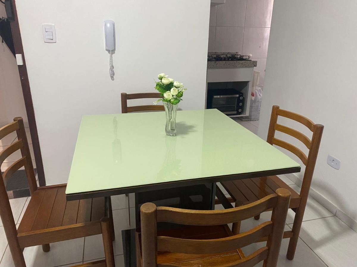 ガラニュンスApartamento 03B Residencial Morada Do Valeアパートメント エクステリア 写真